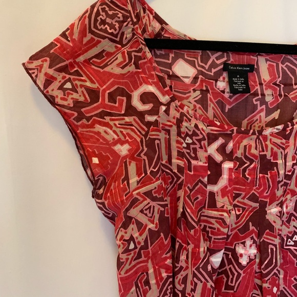 🔥5/$20🔥 Calvin Klein Cotton Berry Wine Ethnic Print Top - Picture 6 of 7